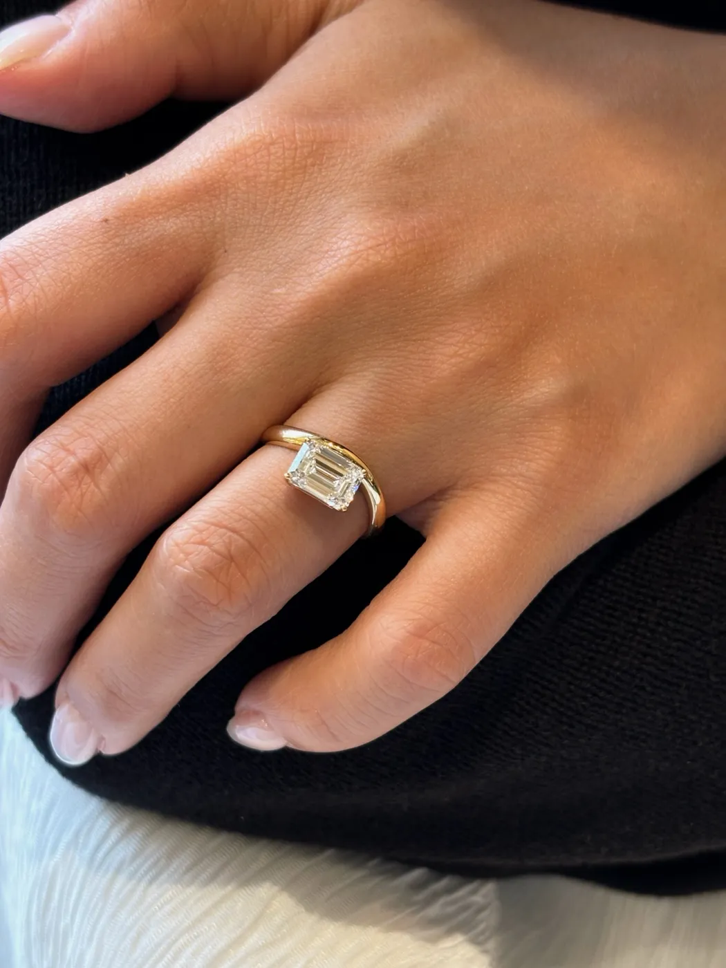Кольцо «Изумруд» с двойной шинкой, 2 ct — фото 4