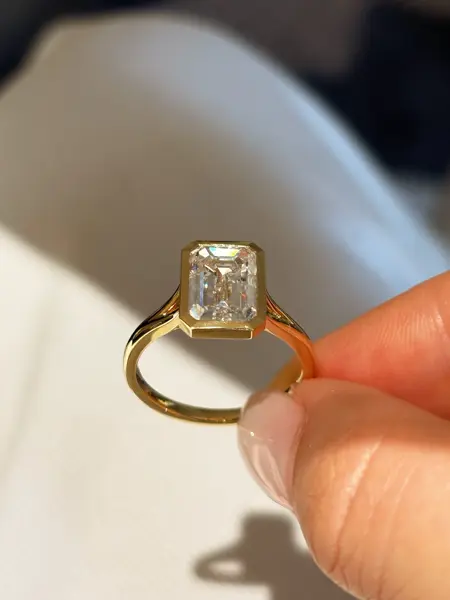 Кольцо «Изумруд» в глухой закрепке, 3 ct