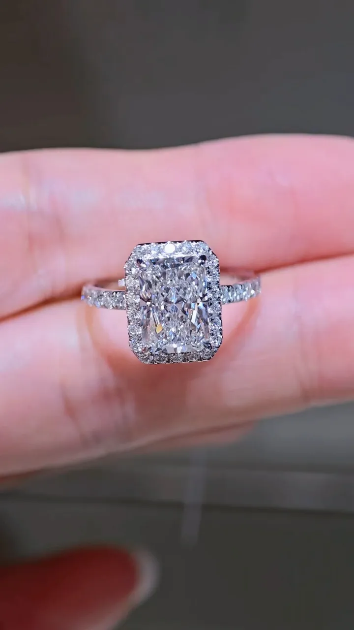 Кольцо «Радиант» в ореоле, 3,06 ct — фото 1
