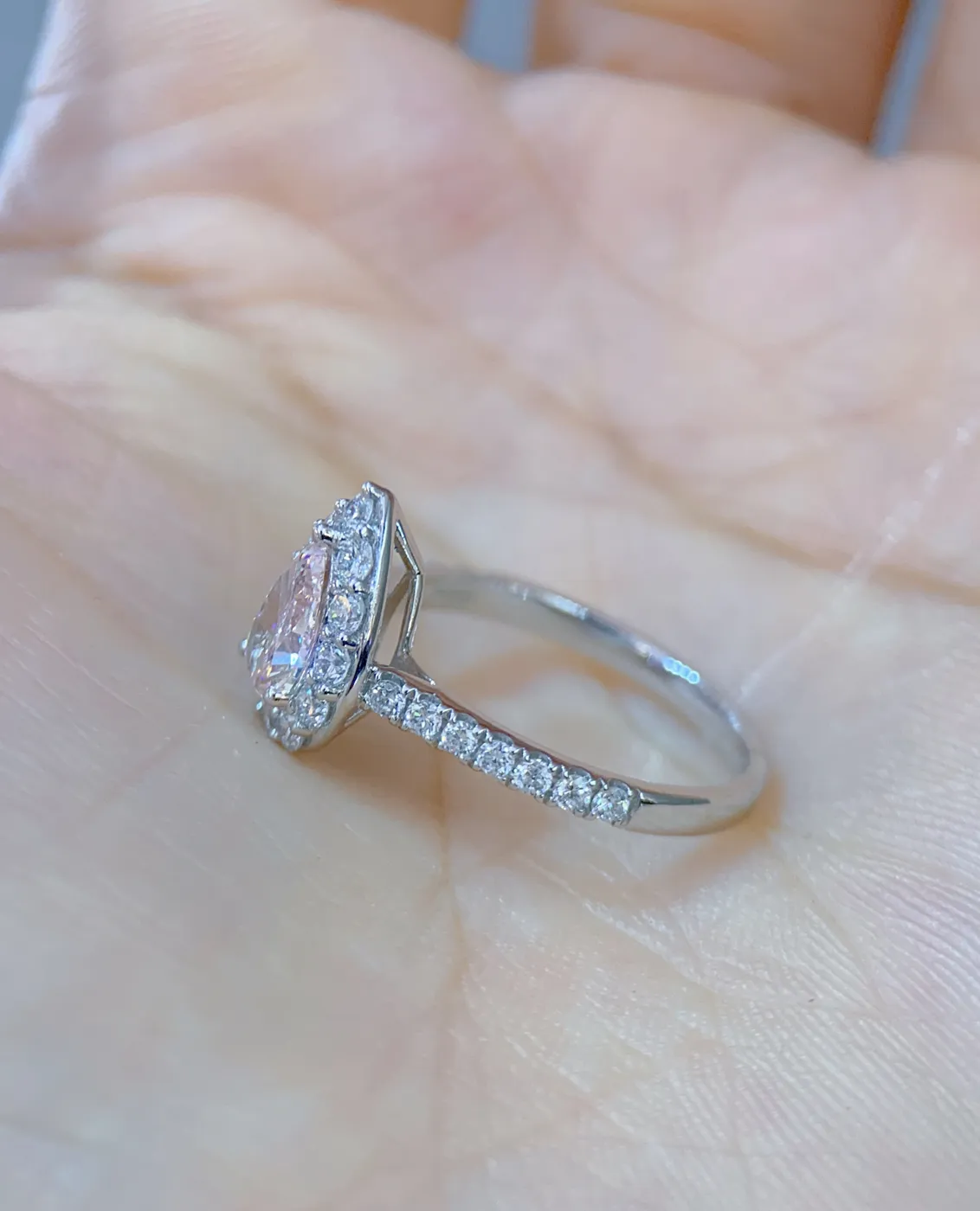 Кольцо с розовым бриллиантом «Груша», 0,58 ct — фото 2