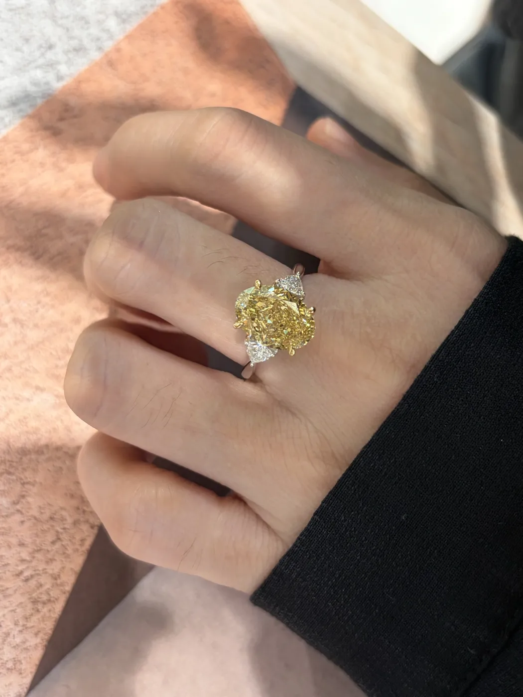 Кольцо с жёлтым бриллиантом «Овал», 5 ct — фото 6