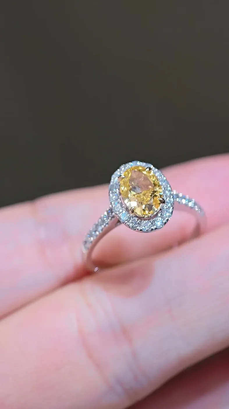 Кольцо с жёлтым бриллиантом «Овал» в ореоле, 1,51 ct — фото 2