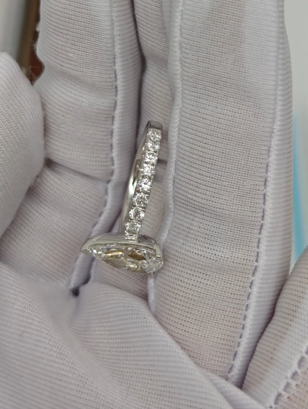 Кольцо-солитер «Груша» с дорожкой, 2 ct — фото 5