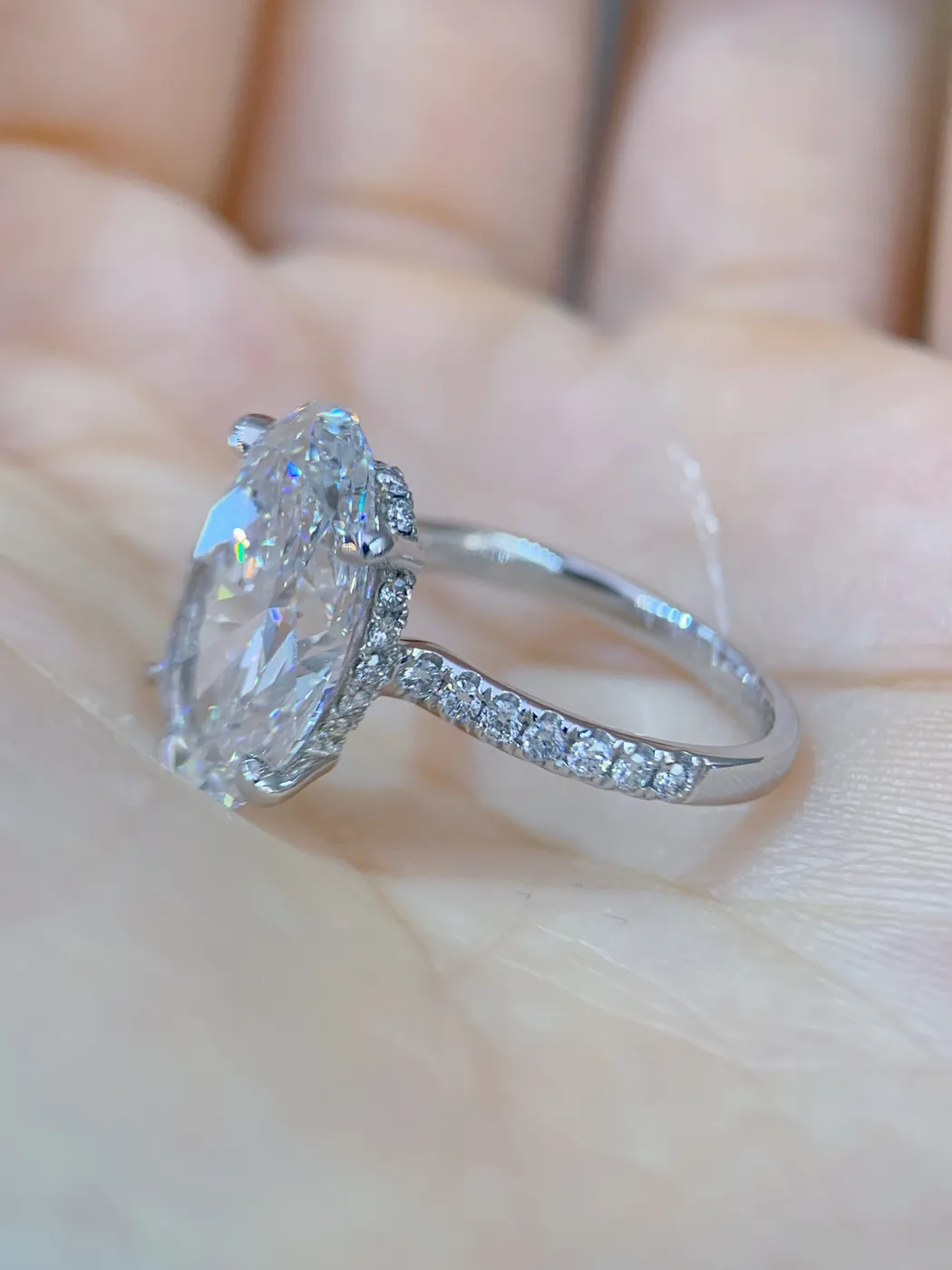 Кольцо-солитер «Овал», 8,07 ct — фото 2