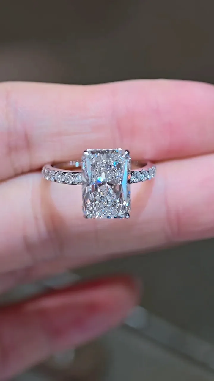 Кольцо-солитер «Радиант», 5,05 ct — фото 1