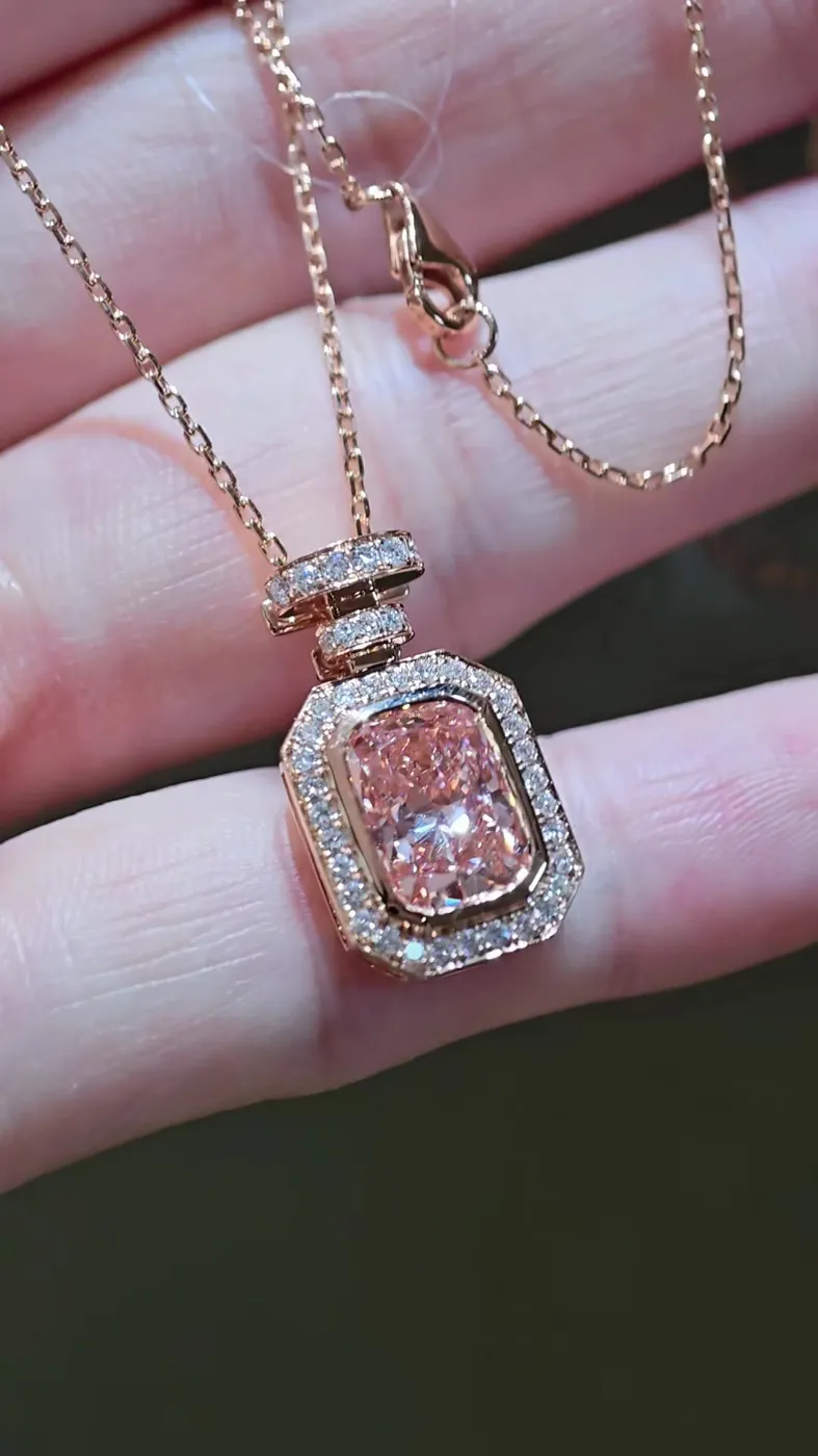 Подвеска-флакон с розовым бриллиантом «Радиант», 3,02 ct — фото 2