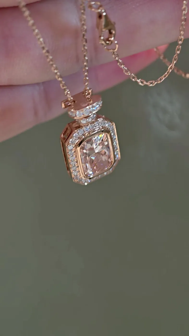 Подвеска-флакон с розовым бриллиантом «Радиант», 3,02 ct — фото 3