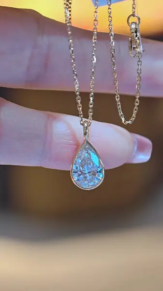 Подвеска «Груша», 2,04 ct