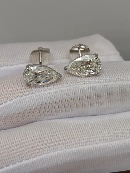 Пусеты «Груша», 2 × 3 ct