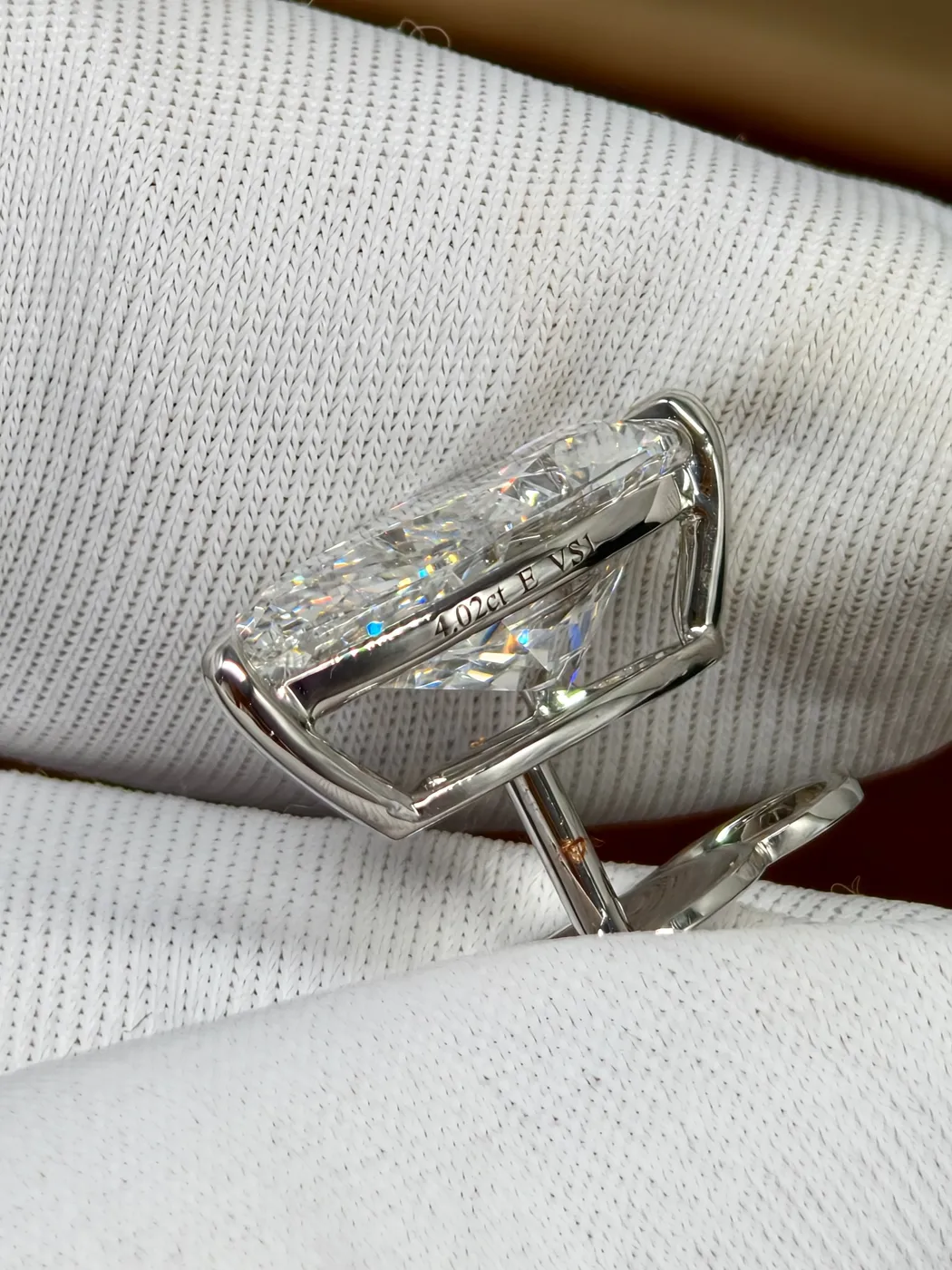 Пусеты «Груша», 2 × 4 ct — фото 3