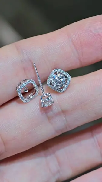 Серьги-трансформеры в ореоле, 1,09 ct